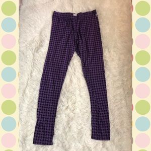 Purple Houndstooth Leggings